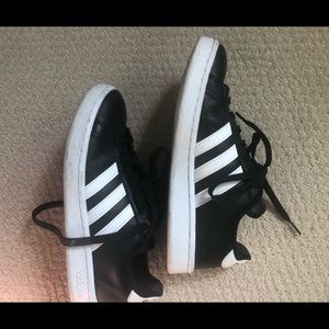 BLACK LEATHER ADIDAS—-6